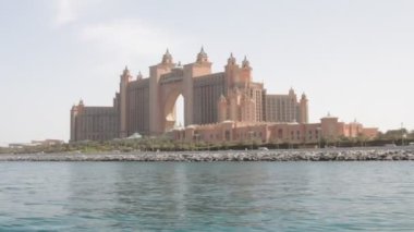 dubai palm Island tekne gördüm