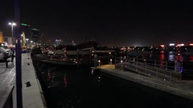 Dubai creek akşam