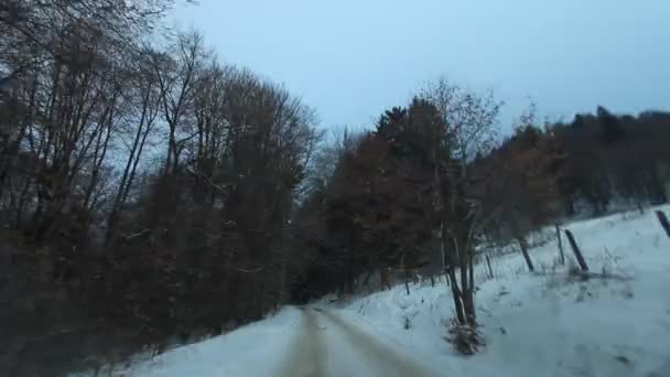 Estrada da montanha no inverno — Vídeo de Stock