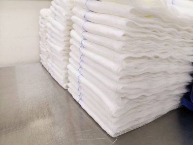 Tıbbî Katlanmış Laparotomi Süngeri veya Gazlı bez