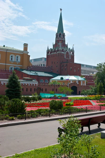 Troitskaya tornet i Moskva Kreml — Stockfoto