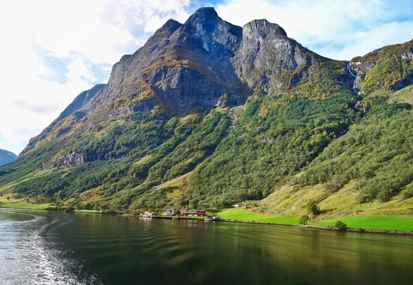 O barco na Noruega — Fotografia de Stock