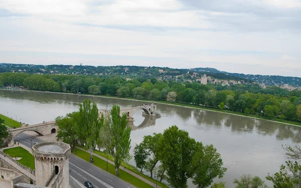 De landmark op de rivier de Rhône — Stockfoto