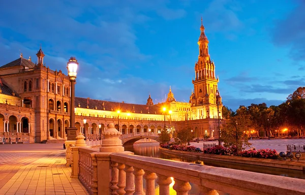 La noche Plaza de España — Foto de Stock