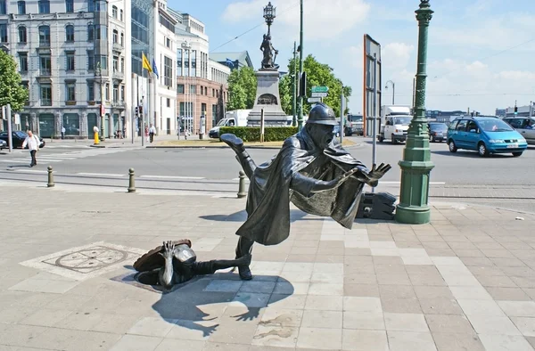 Die ungewöhnliche Statue — Stockfoto