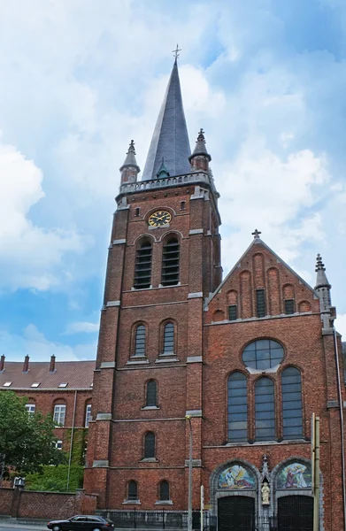 Die Backsteinkirche — Stockfoto