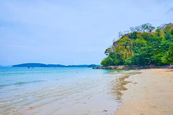 Het Uitzicht Het Lege Strand Van Krabi Resort Nang Thailand — Stockfoto