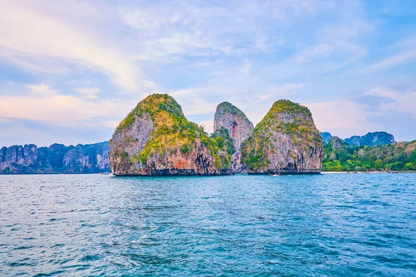 Jacht Reis Langs Railay Peninsula Rocky Coast Met Uitzicht Tiny — Stockfoto