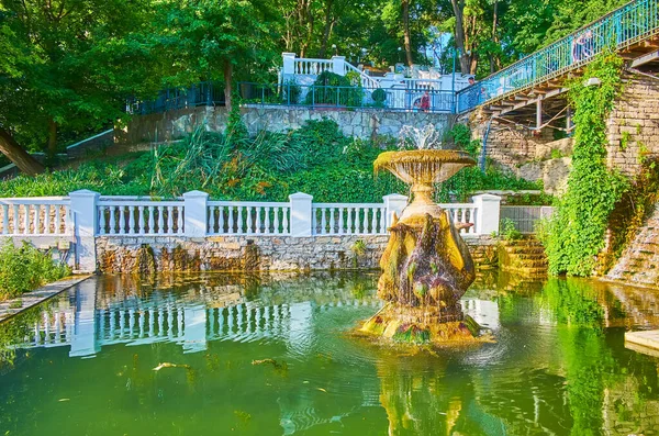 Old Stone Fountain Swan Lake City Park Kamianets Podilskyi Ukraine — Stock Photo, Image