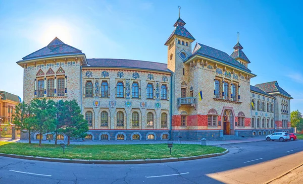 Ιστορικό Κτίριο Σήμερα Χρησιμεύει Μουσείο Της Τοπικής Ιστορίας Της Πολτάβα — Φωτογραφία Αρχείου