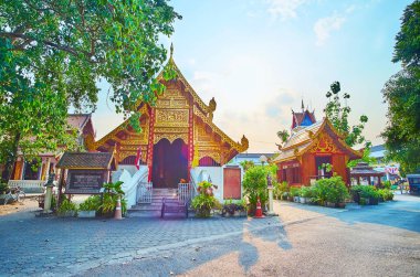 Viharn, Ubosot ve Ho Trai (kütüphane) Wat Muen Ngoen Kong, Chiang Mai, Tayland