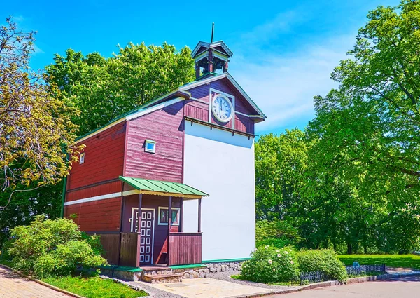 Die Historische Holzkirche Des Dreifaltigkeitsklosters Jonas Gelegen Botanischen Garten Hryshko — Stockfoto