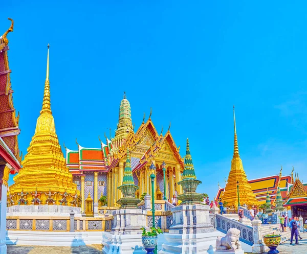 Bangkok Thailandia Maggio 2019 Folla Nel Tempio Buddha Smeraldo Parte — Foto Stock