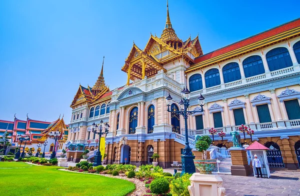 Bangkok Thailand May 2019 Spectacular Facade Phra Thinang Chakri Maha — 스톡 사진