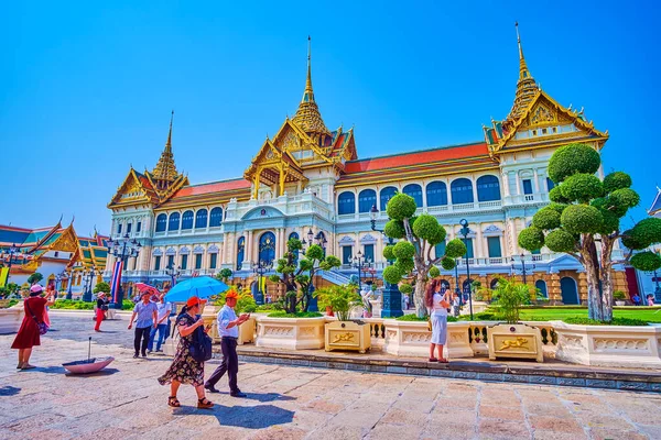 Bangkok Thaïlande Mai 2019 Les Touristes Profitent Magnifique Architecture Bâtiment — Photo