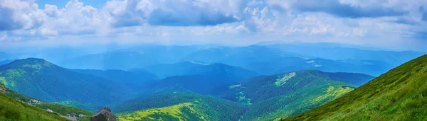 Disfrute Vista Panorámica Los Cárpatos Desde Cima Del Monte Pip — Foto de Stock