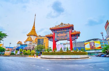 BANGKOK, THAILAND - 12 Mayıs 2019: Çin Mahallesi 'nin kalbi Çin Mahallesi Kapısı, Çin mimarisinin güzel bir örneği, 12 Mayıs' ta Bangkok, Tayland 'da