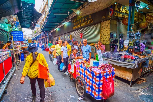 Bangkok Tailandia Mayo 2019 Pasee Por Estrechas Callejuelas Del Mercado — Foto de Stock