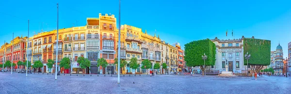 Seville Spanien September 2019 Promenera San Francisco Torget Och Titta — Stockfoto