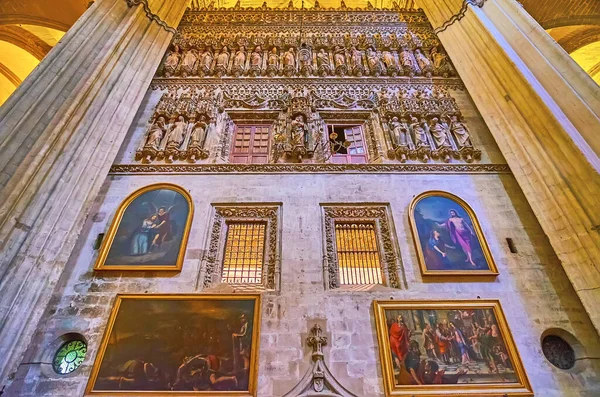 Seville Espanha Sept 2019 Parede Pedra Ornamentada Catedral Sevilha Decorada — Fotografia de Stock