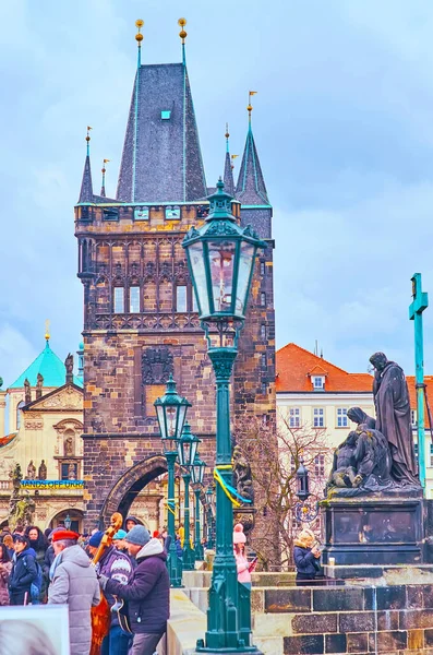 Prague Τσεχικη Δημοκρατια Μαρτιου 2022 Μεσαιωνική Γέφυρα Του Καρόλου Γραμμή — Φωτογραφία Αρχείου