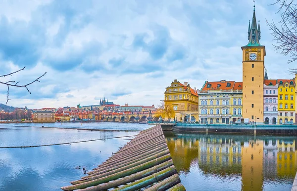 Smetana Embankment Vltava River Observes Old Town Water Tower Historic — Stock Photo, Image