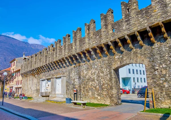 Bellinzona Švýcarsko Března 2022 Úlomek Muraty Městských Hradeb Centrální Části — Stock fotografie