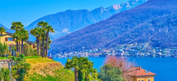 Horský Svah Zelenou Zahradou Vilami Proti Modrým Vodám Lake Lugano — Stock fotografie