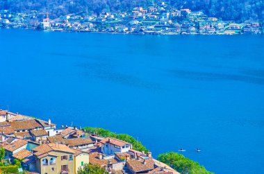 Morcote, Lugano Gölü ve İsviçre 'nin karşı kıyısındaki