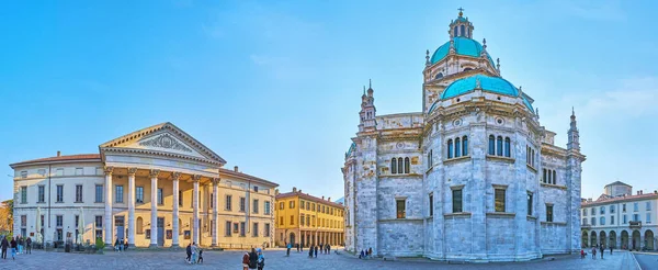 Giuseppe Verdi Meydanı Önemli Simgeleriyle Teatro Sociale Como Katedrali Talya — Stok fotoğraf