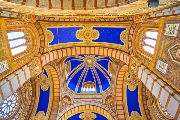 Milan Italy April 2022 Colorful Cupola Walls Famedio Building Monumental — 스톡 사진