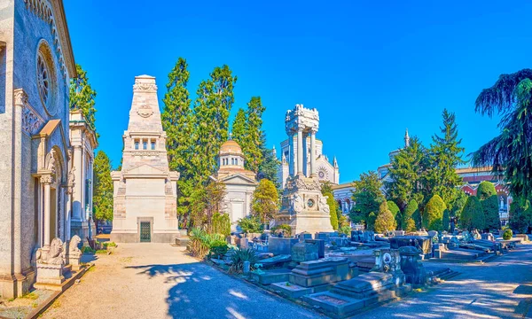 Milan Anıt Mezarlığı Ndaki Anıtlar Mezarlar Talya Nın Cenaze Mimari — Stok fotoğraf