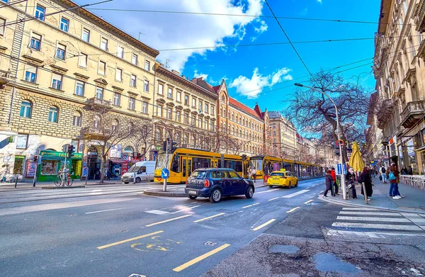 Budapest Hongrie Février 2022 Scène Urbaine Sur Grand Boulevard Big — Photo