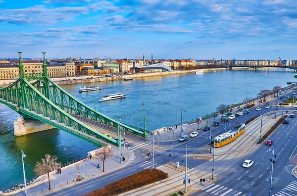 Het Stadsgezicht Van Boedapest Vanaf Gellert Hill Het Observeren Van — Stockfoto