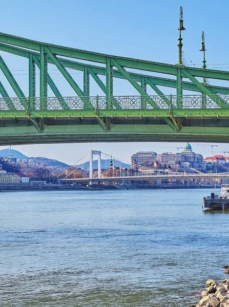 Metal White Elisabeth Bridge Historic Buda Castle Atop Castle Hill — Stock Photo, Image