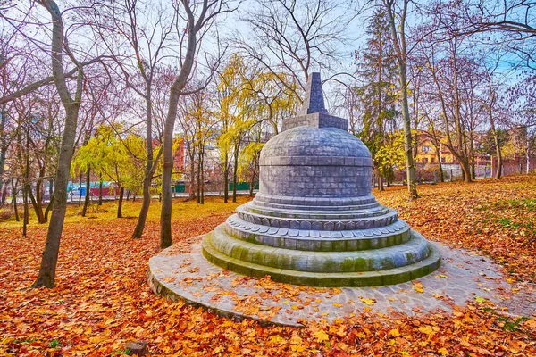 Borobudur Stupa Nel Parco Indonesiano Kyiv Orto Botanico Ucraina — Foto Stock