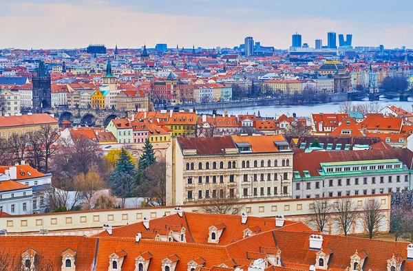Luftbild Von Prag Mit Roten Dächern Der Kleinseite Karlsbrücke Moldau — Stockfoto