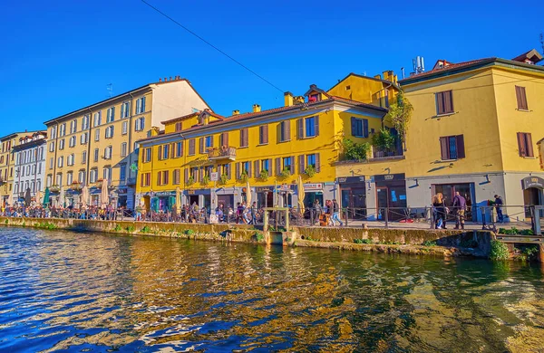 Milan Italy April 2022 Historical Houses Naviglio Grande Canal Outdoor — Stockfoto