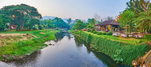 Enjoy Nature Pai Mountain Resort Walking Pai River Beautiful Banks — Stock Photo, Image