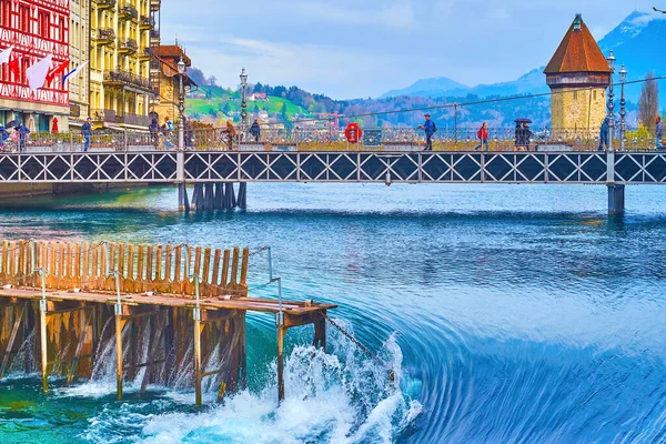 Lucerne Switzerland March 2022 Needle Dam Fast Flowing Reuss River — Stock Photo, Image