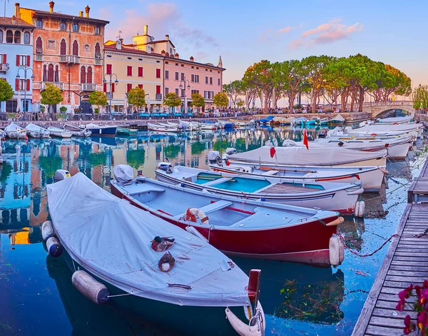 Užijte Procházku Při Západu Slunce Porto Vecchio Starý Přístav Výhledem — Stock fotografie