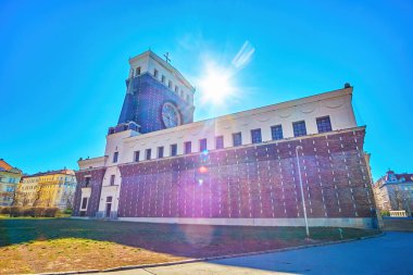 Olağanüstü modern Kostel Nejsvetejsiho srdce Pane (Efendimizin En Kutsal Kalbi 'nin fırlatılması), Prag, Çek Cumhuriyeti