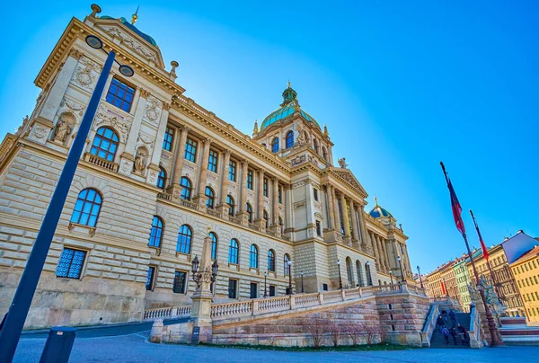 Вид Головну Будівлю Narodni Muzeum Національний Музей Неоренесансному Стилі Прага — стокове фото