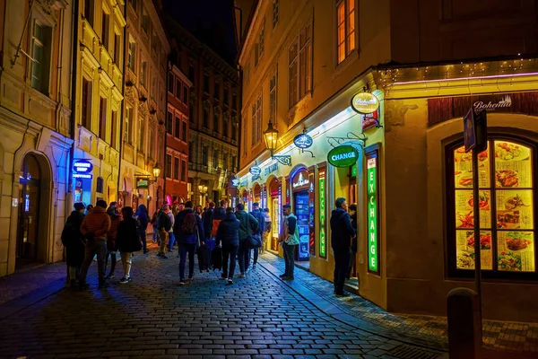 Prague République Tchèque Mars 2022 Nombreux Bars Cafés Restaurants Invitent — Photo