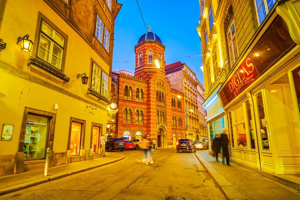 Vienna Austria Febbraio 2019 Passeggiata Serale Lungo Strada Medievale Fleischmarkt — Foto Stock