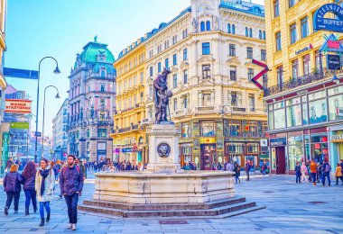 VIENNA, AUSTRIA - 17 Şubat 2019: Graben Caddesi 'ndeki Leopold Fountain, 17 Şubat' ta Viyana, Avusturya