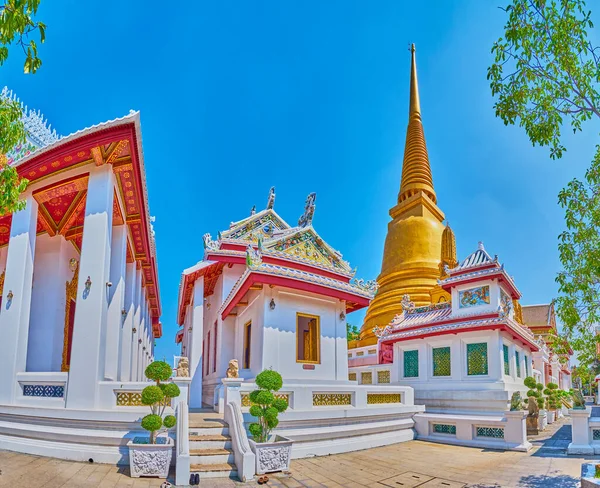 Panorama Kompleksu Świątynnego Wat Bowonniwet Vihara Złotą Pagodą Chedi Bangkok — Zdjęcie stockowe
