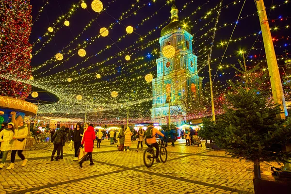 Kyiv Ucrania Diciembre 2021 Principal Árbol Navidad Campanario Catedral Santa — Foto de Stock