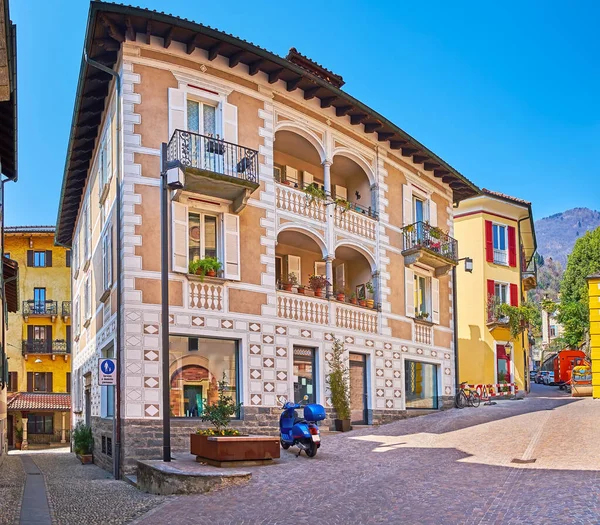Sgraffito Ile Süslenmiş Torretta Caddesi Locarno Ticino Sviçre Yer Alan — Stok fotoğraf
