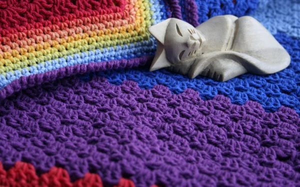 Happiness is a warm blanket — Stock Photo, Image